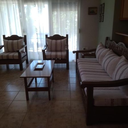 Αμυγδαλιές 33 Μύρινα Villa Bagian luar foto