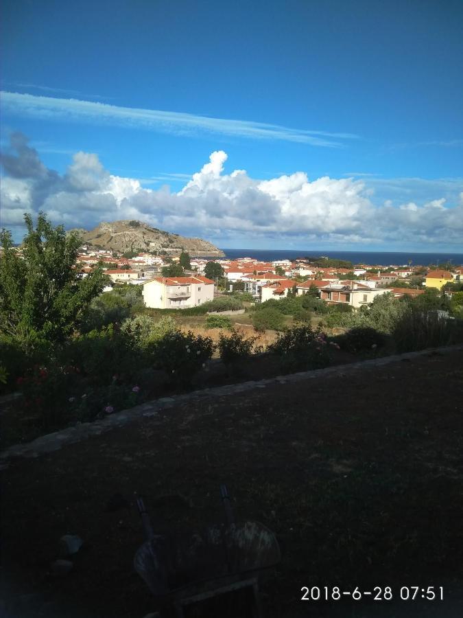 Αμυγδαλιές 33 Μύρινα Villa Bagian luar foto
