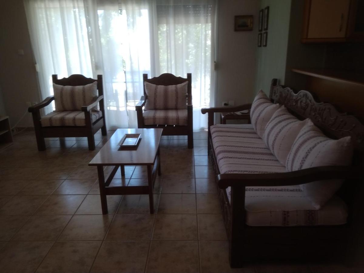 Αμυγδαλιές 33 Μύρινα Villa Bagian luar foto