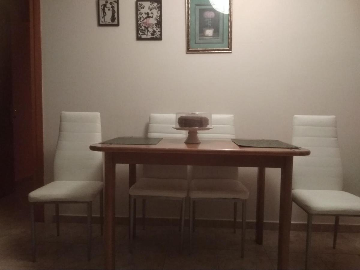 Αμυγδαλιές 33 Μύρινα Villa Bagian luar foto