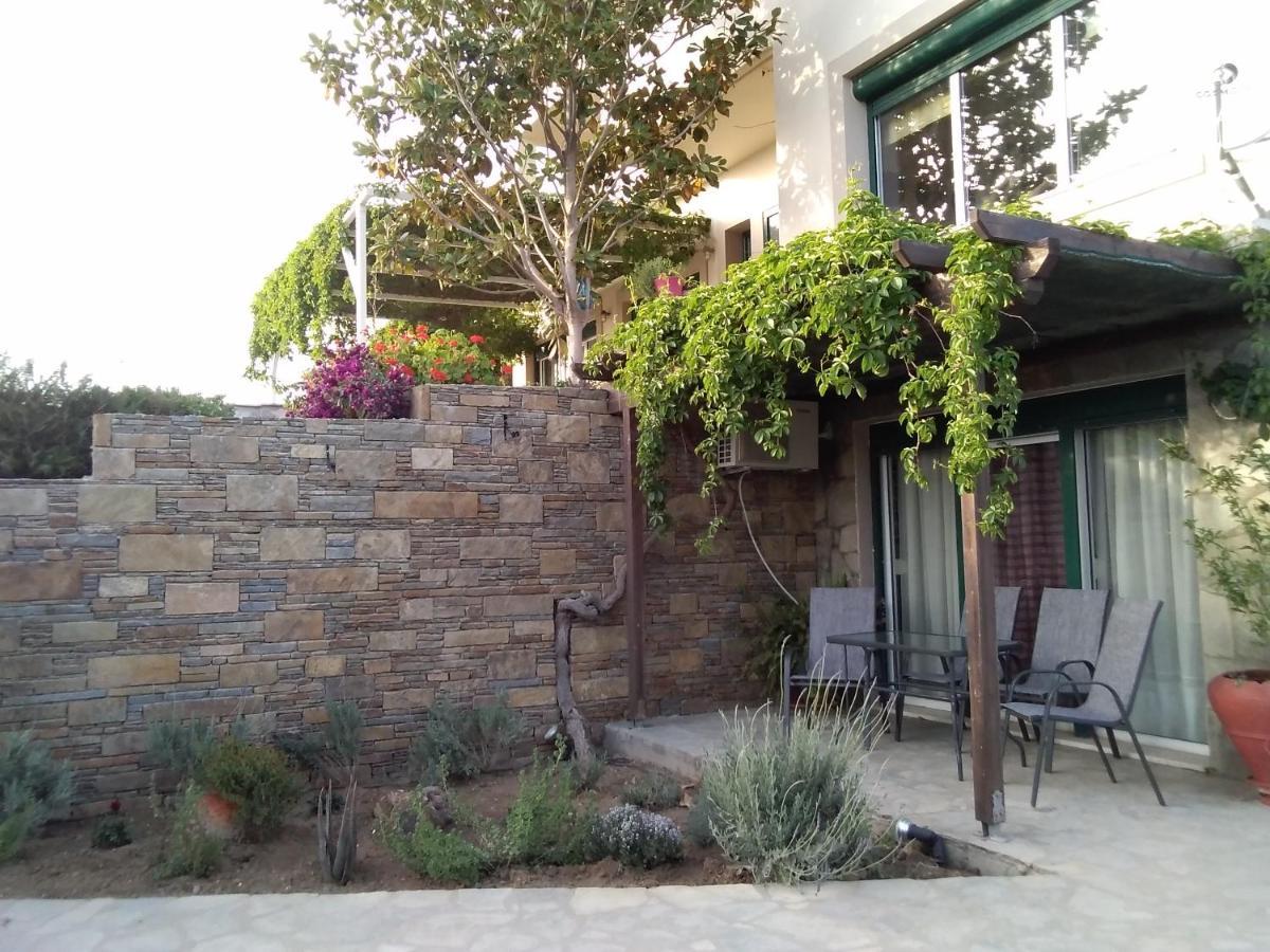 Αμυγδαλιές 33 Μύρινα Villa Bagian luar foto