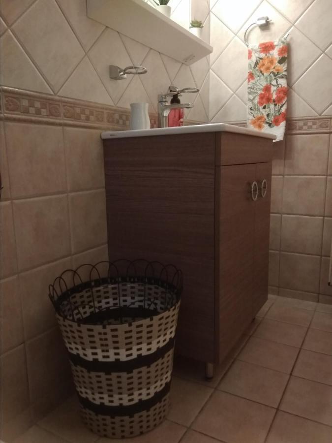 Αμυγδαλιές 33 Μύρινα Villa Bagian luar foto